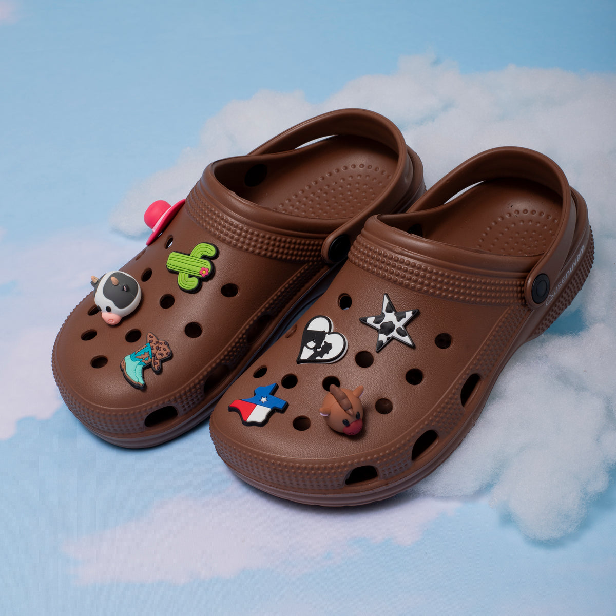 Clog Nuvem Country ( Acompanha 8 Pins )