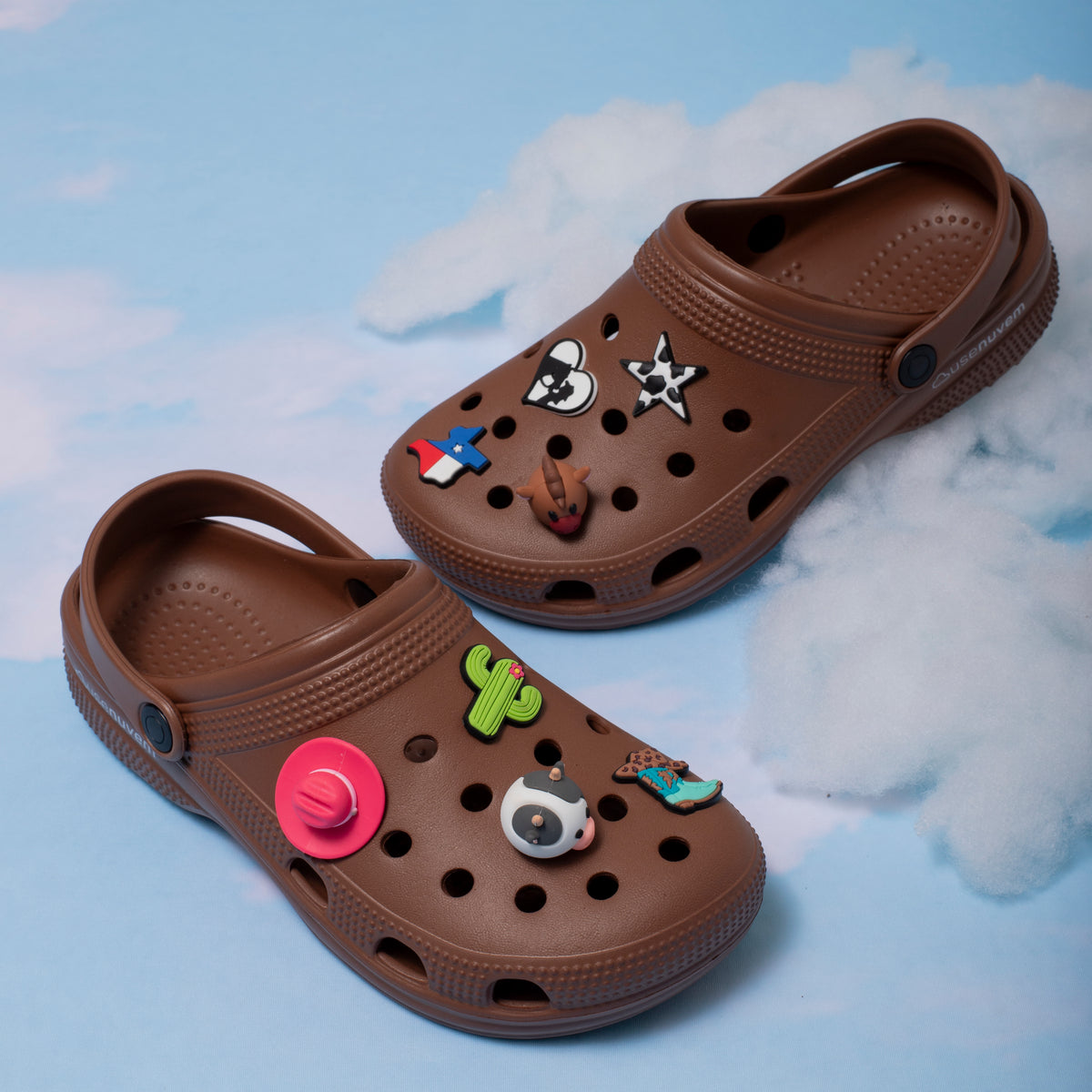 Clog Nuvem Country ( Acompanha 8 Pins )