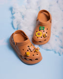 Clog Plataforma Capivara (Acompanha 6 Pins Especiais)